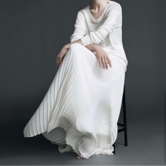 Theory Ivy Pleated Maxi Skirt Size 0 - Picture 10 of 12